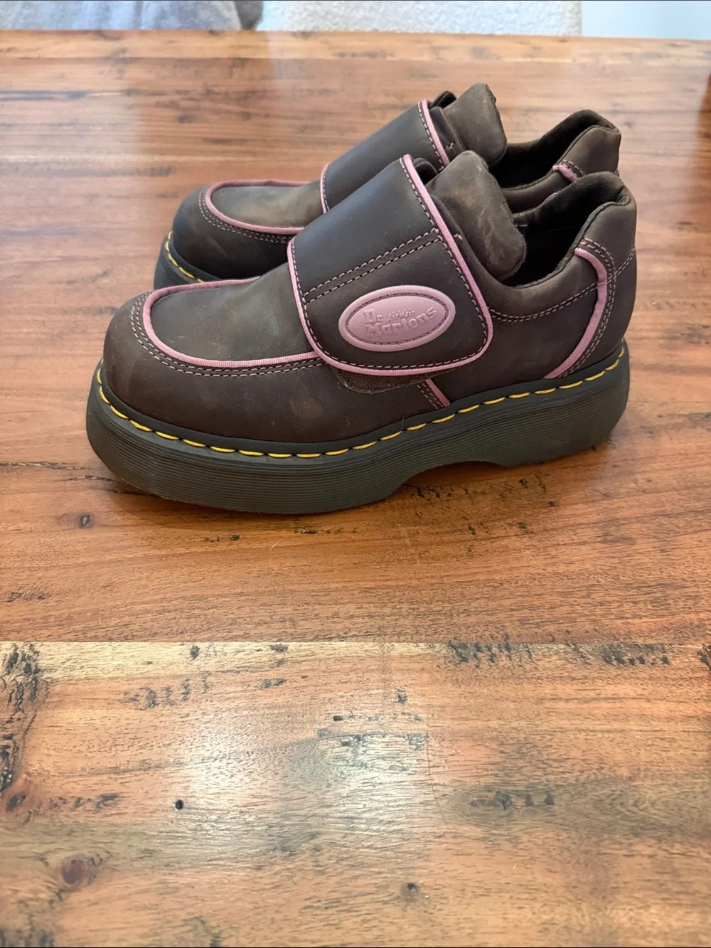 Dr. Martens buzz strap